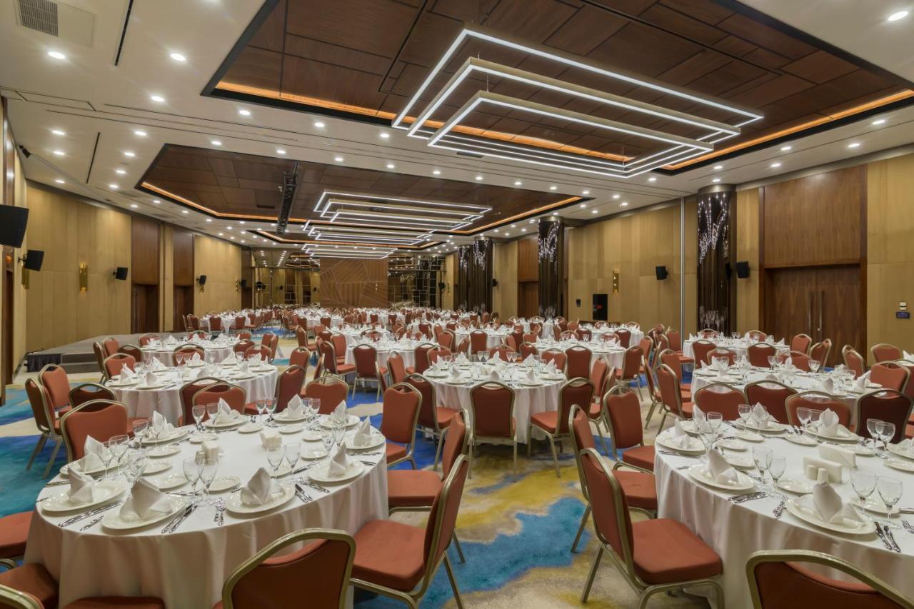 Crowne Plaza Cappadocia - Nevsehir By Ihg Hotel Екстериор снимка